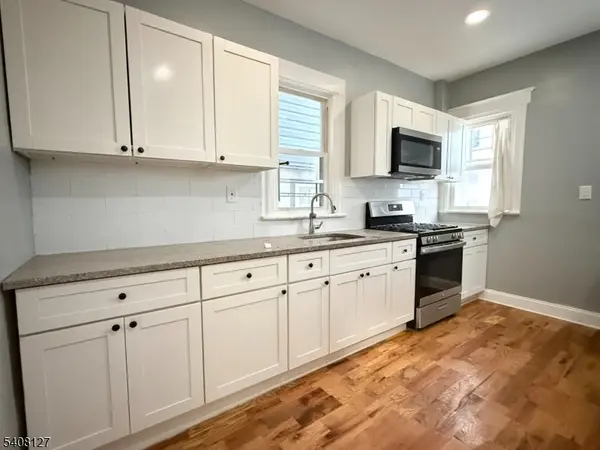 44 N 16Th St, East Orange City, NJ 07017