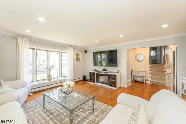 81 Devonshire Rd, Cedar Grove Twp., NJ 07009