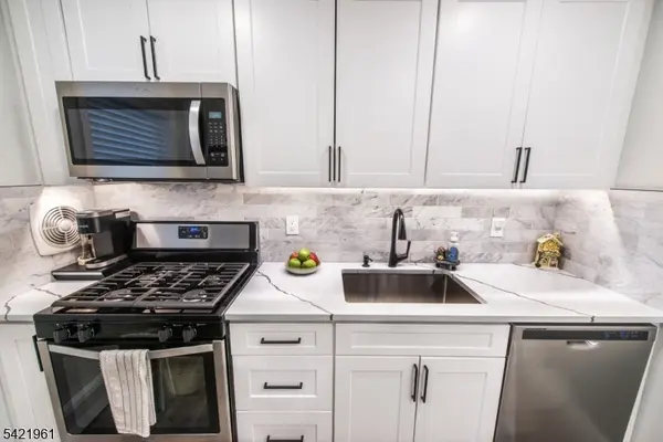 2467 State Route 10 #8B, Parsippany-troy Hills Twp., NJ 07950