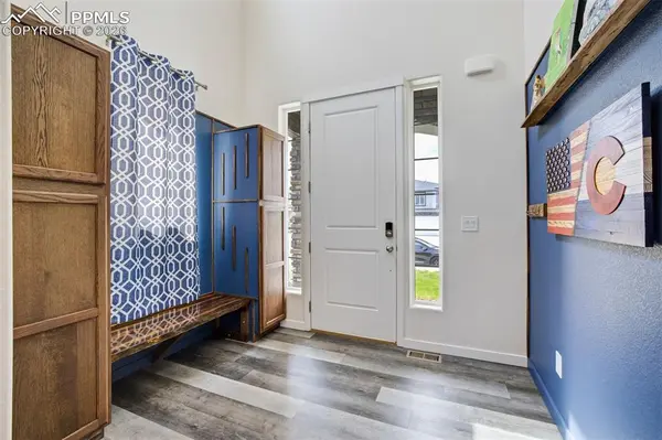 9074 Peaceful Valley RD, Colorado Springs, CO 80925