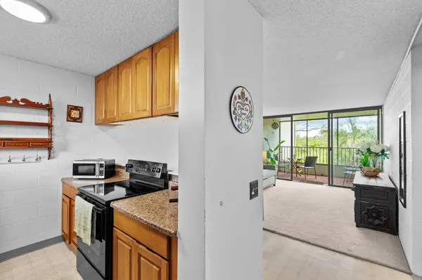 1875 MAUNA LOA SHORES #104, Hilo, HI 96720