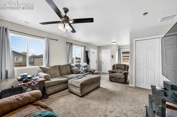 823 Juliana CT, Canon City, CO 81212