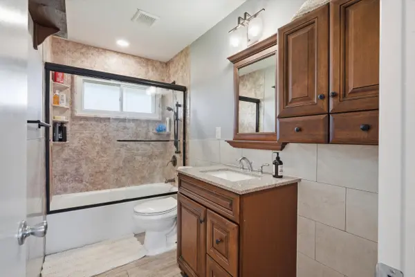 34573 Chope PL, Macomb Twp, MI 48035