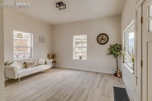 125 S Limit ST, Colorado Springs, CO 80905