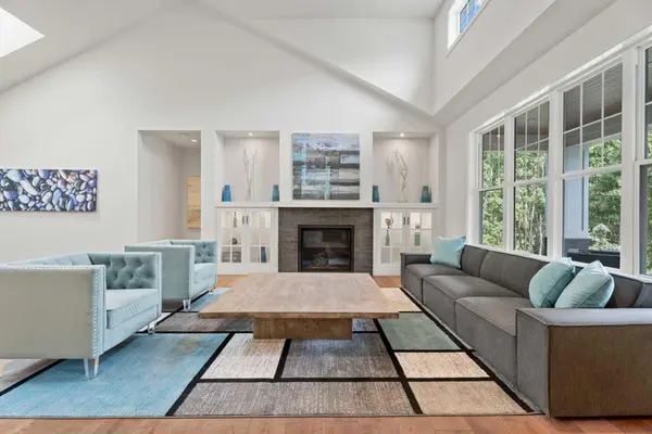 242027 27 ST E, Rural Foothills County, AB T1S 3N6