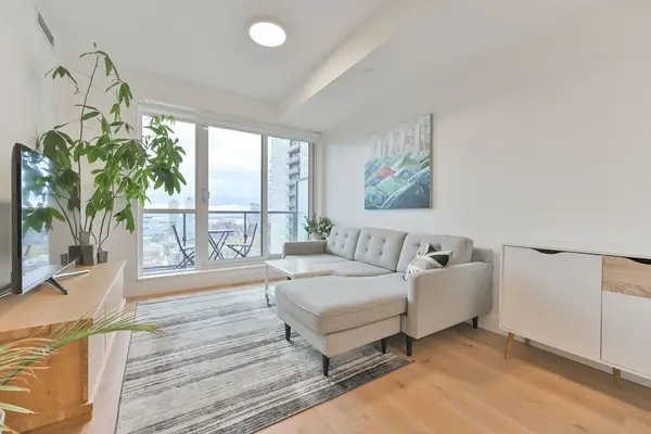 170 Sumach ST #2303, Toronto C08, ON M5A 0C3