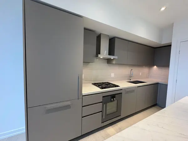 1315 bay ST #1101, Toronto C02, ON M5R 0B3