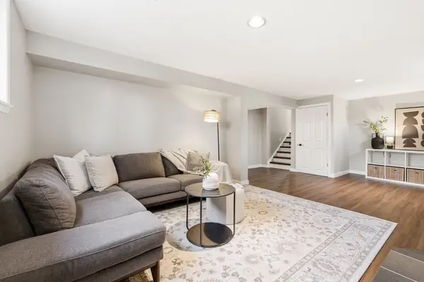 345 Highgate AVE, Oshawa, ON L1G 7G1