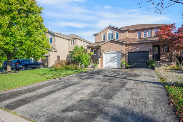 2146 Shady Glen RD, Oakville, ON L6M 3N7