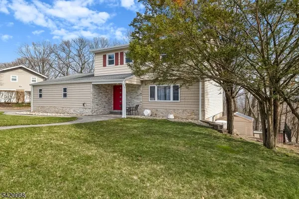 318 Daniel St, Rockaway Twp., NJ 07801