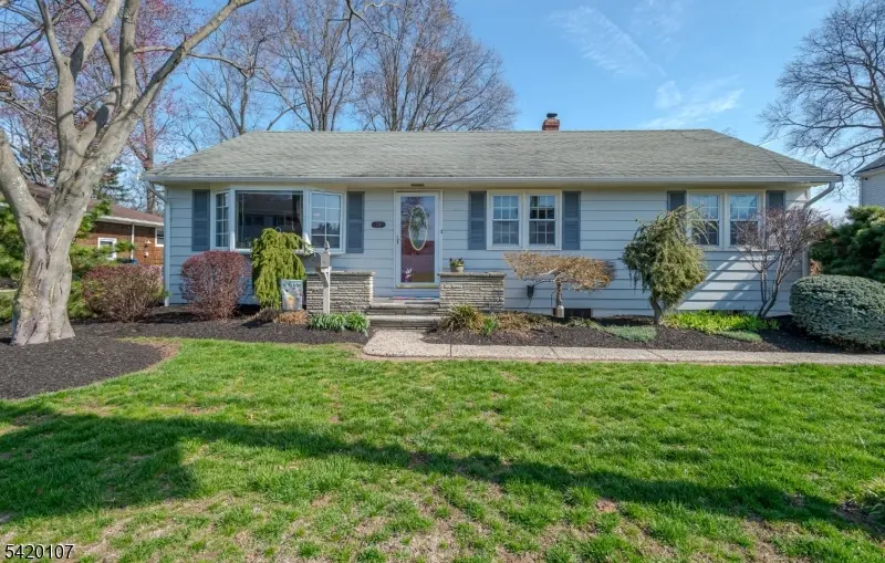 214 Vesper Ave, Middlesex Boro, NJ 08846