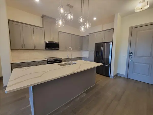 2700 Old Denton Road #1017, Carrollton, TX 75007