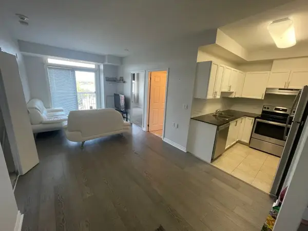 15450 yonge ST #402, Aurora, ON L4G 1P2