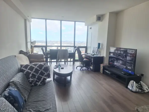 2900 Highway No. 7 RD W #1401, Vaughan, ON L4K 1W8