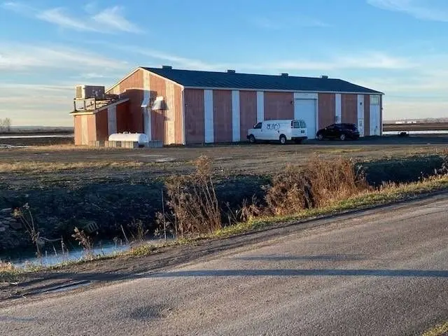 571 Ravenshoe RD, East Gwillimbury, ON L0G 1R0