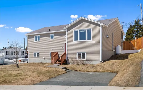 20 Ingerman Street, Mount Pearl, NL A1N 3L4