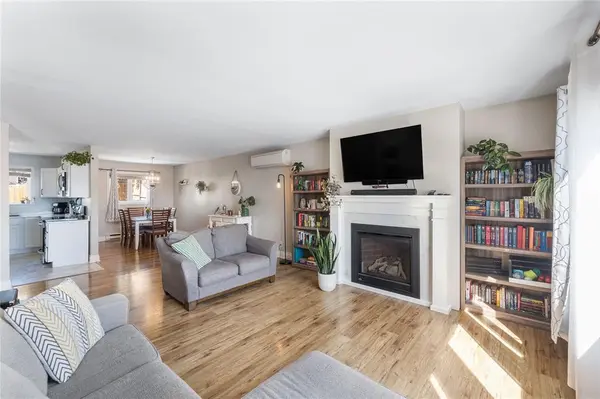 20 Ingerman Street, Mount Pearl, NL A1N 3L4