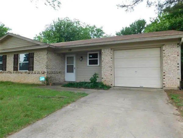119 Bluebird Circle, Denton, TX 76209