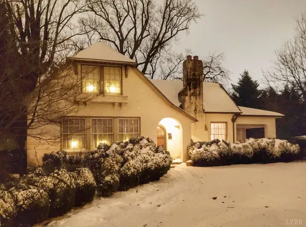 3954 Fort ave, Lynchburg, VA 24502