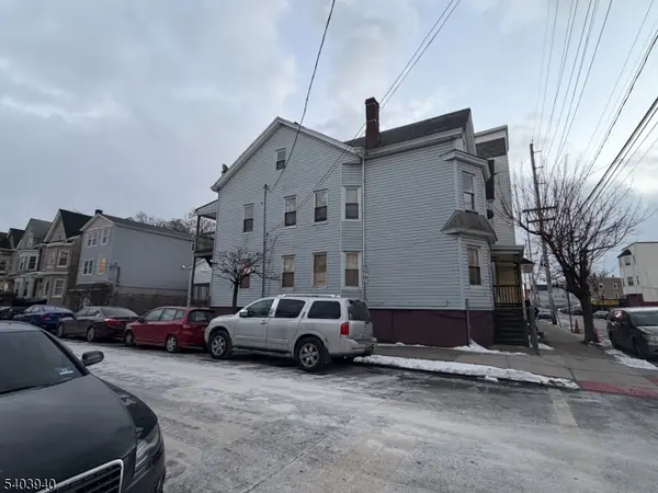 21 Graham Ave, Paterson City, NJ 07524