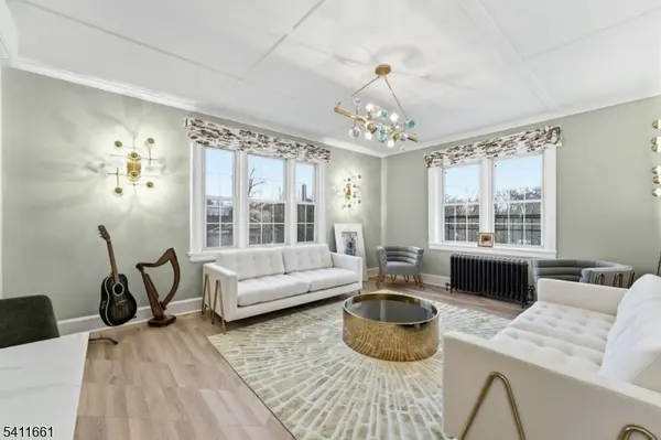 133 Summit Ave #16, Summit City, NJ 07901