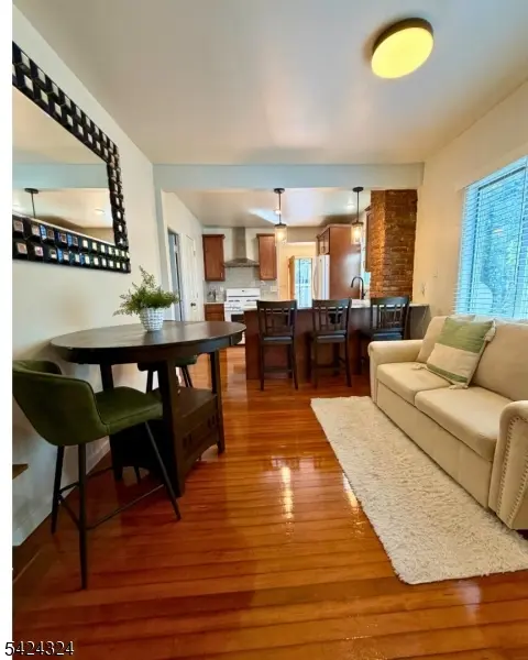 10 Fairview Pl, Bloomfield Twp., NJ 07003