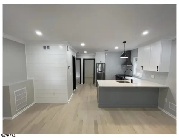 40 Grant St #1, Morristown Town, NJ 07960