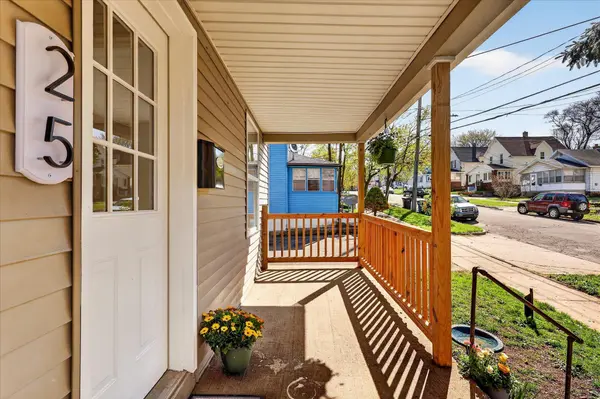 25 Palmer ST NW, City Of Grand Rapids, MI 49505