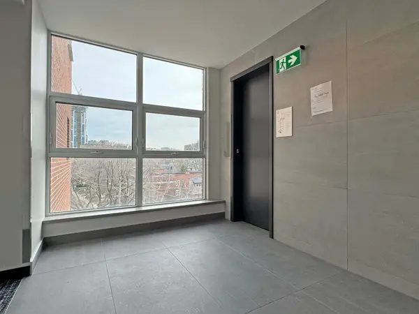 95 Lawton BLVD #308, Toronto C02, ON M4V 1Z8