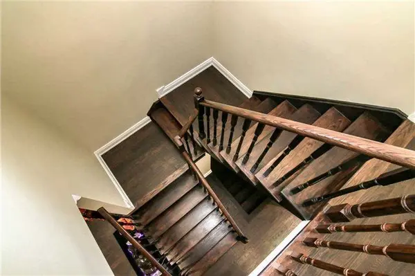 108 Hollywood Hill CIR, Vaughan, ON L4H 2P2