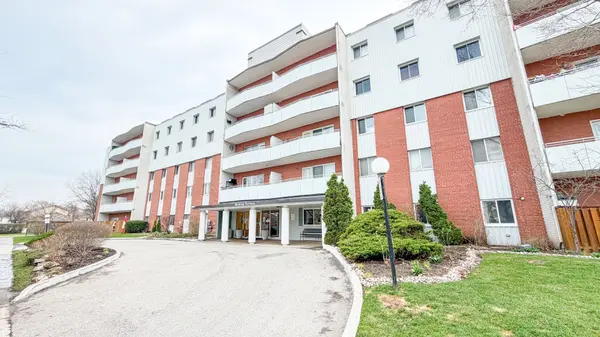 2485 Woking CRES #201, Mississauga, ON L5K 1Z6
