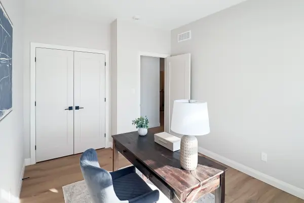 32 Postma CRES #10, North Middlesex, ON N0M 1A0