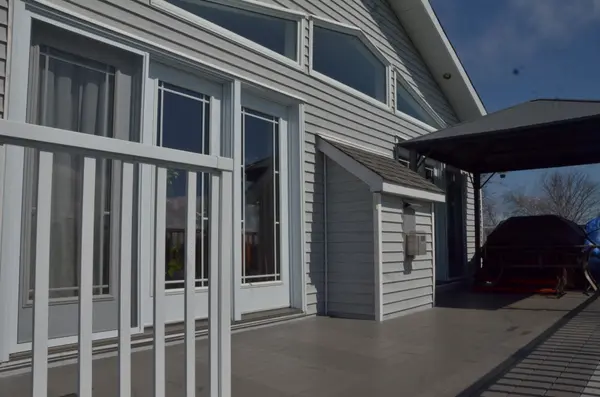 11708 Breezewood AVE S, South Dundas, ON K0C 1X0