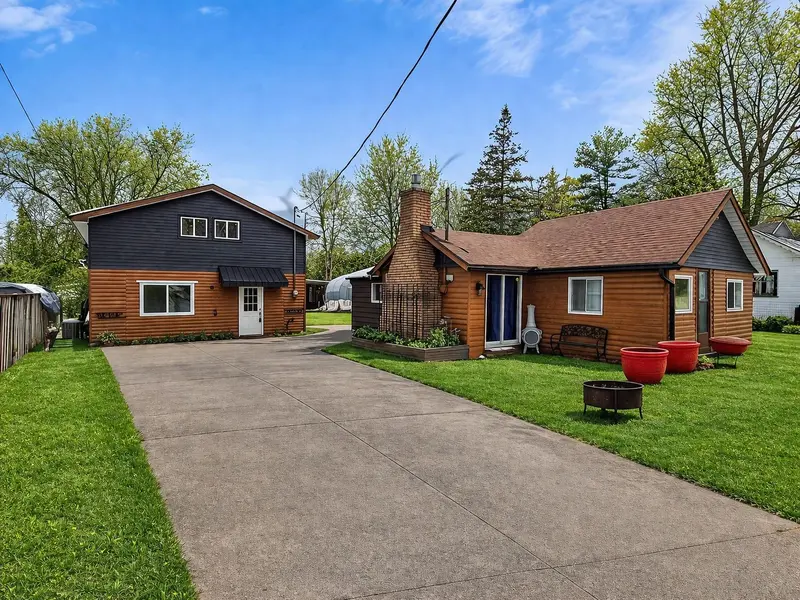 31474 Lakeridge RD, Georgina, ON L0E 1N0