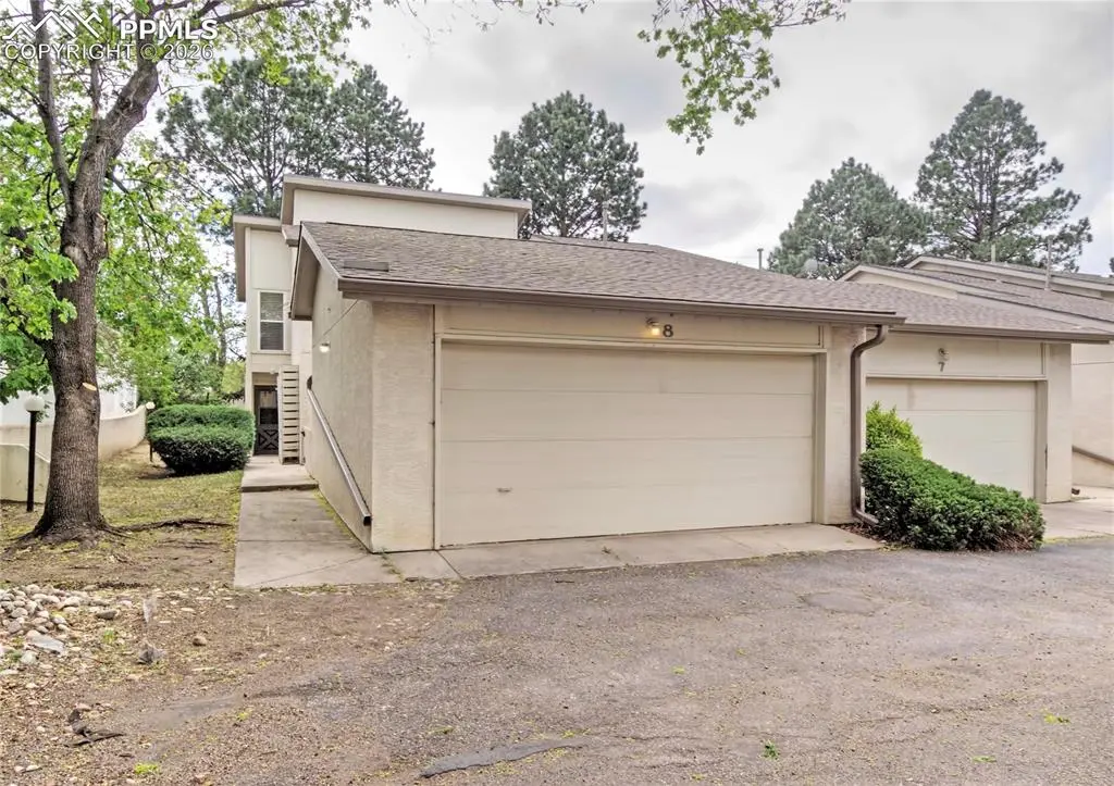 3330 Templeton Gap RD #8, Colorado Springs, CO 80907