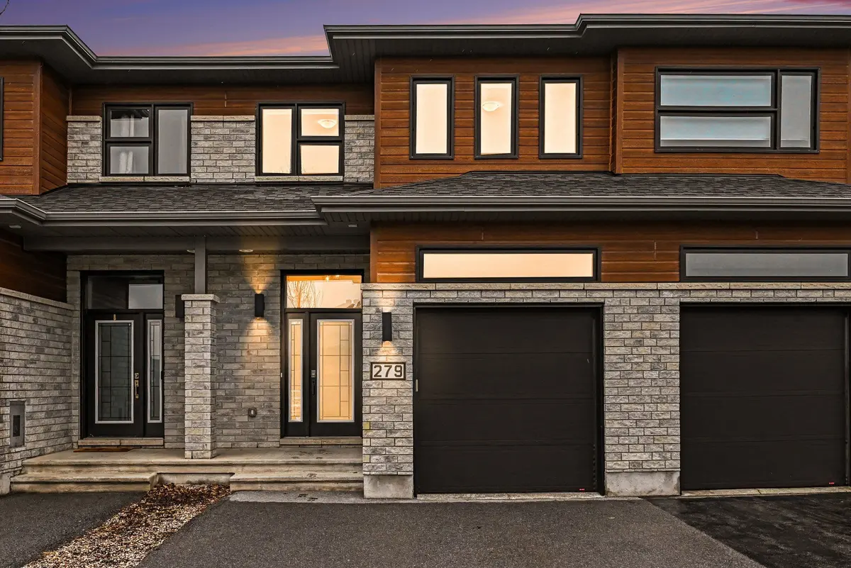 279 Belfort ST, Russell, ON K0A 1W0