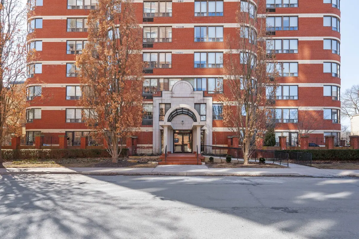 7 Picton ST #1101, London East, ON N6B 3N7