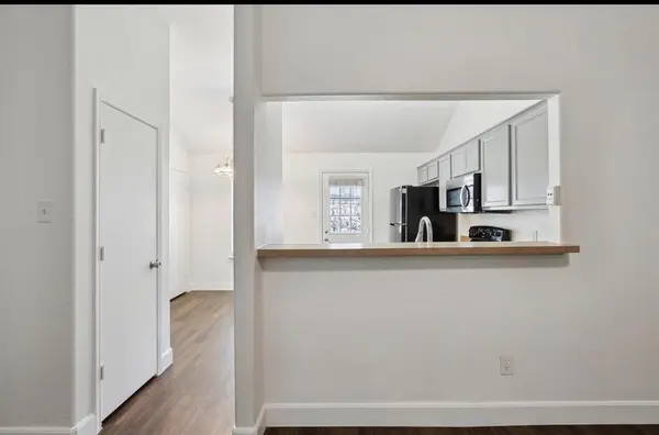 1446 Sax Leigh Drive, Dallas, TX 75241