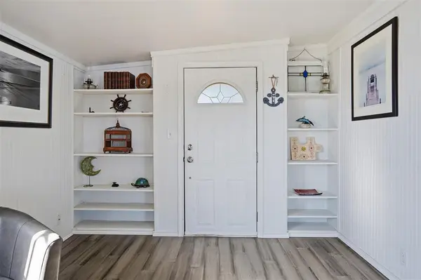 4016 Linda Court, Granbury, TX 76048