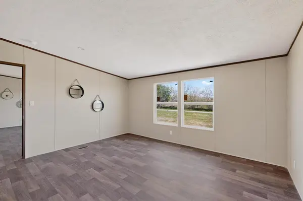 1957 CR 4771, Sulphur Springs, TX 75482