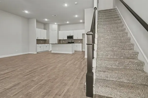 209 Suma Drive, Euless, TX 76040