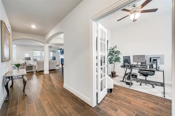 10509 Table Bluff Street, Aubrey, TX 76227