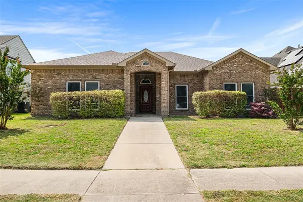 8406 Willowbrook Drive, Rowlett, TX 75088