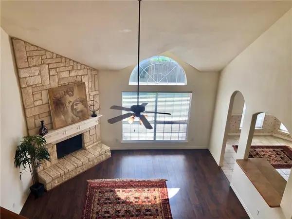 11712 Pheasant Creek Drive, Fort Worth, TX 76244