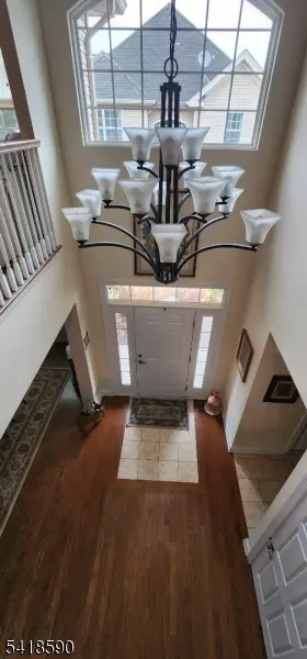 14 Fehervari Ct, Franklin Twp., NJ 08873