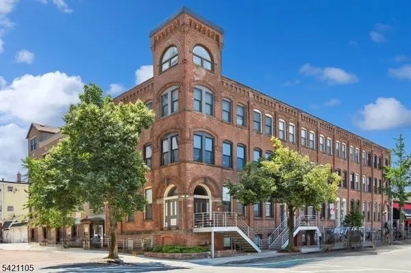 54-60 Mcwhorter St Unit 105 #105, Newark City, NJ 07105