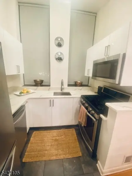 54-60 Mcwhorter St Unit 105 #105, Newark City, NJ 07105