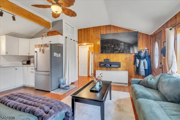 128 Birch Rd, Vernon Twp., NJ 07422