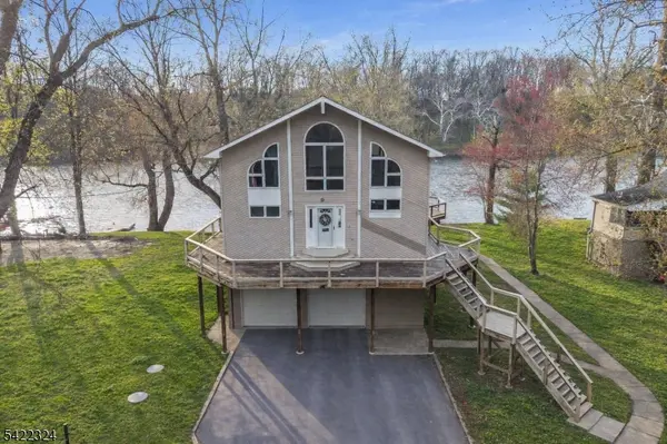 9 Riveredge Ln, Harmony Twp., NJ 08865