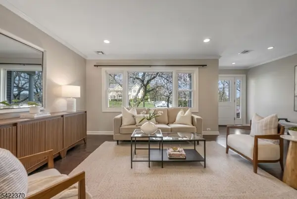 28 Princeton Pl, Glen Rock Boro, NJ 07452